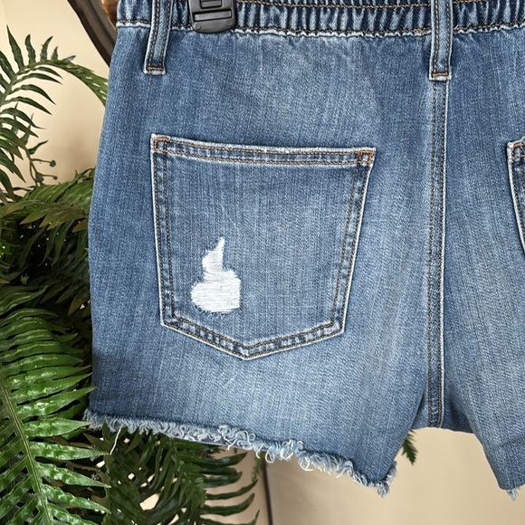 NWOT Aerie Daydream Denim Jean Shorts Distressed Stretch Waist Blue Soft Comfy - Picture 9 of 16